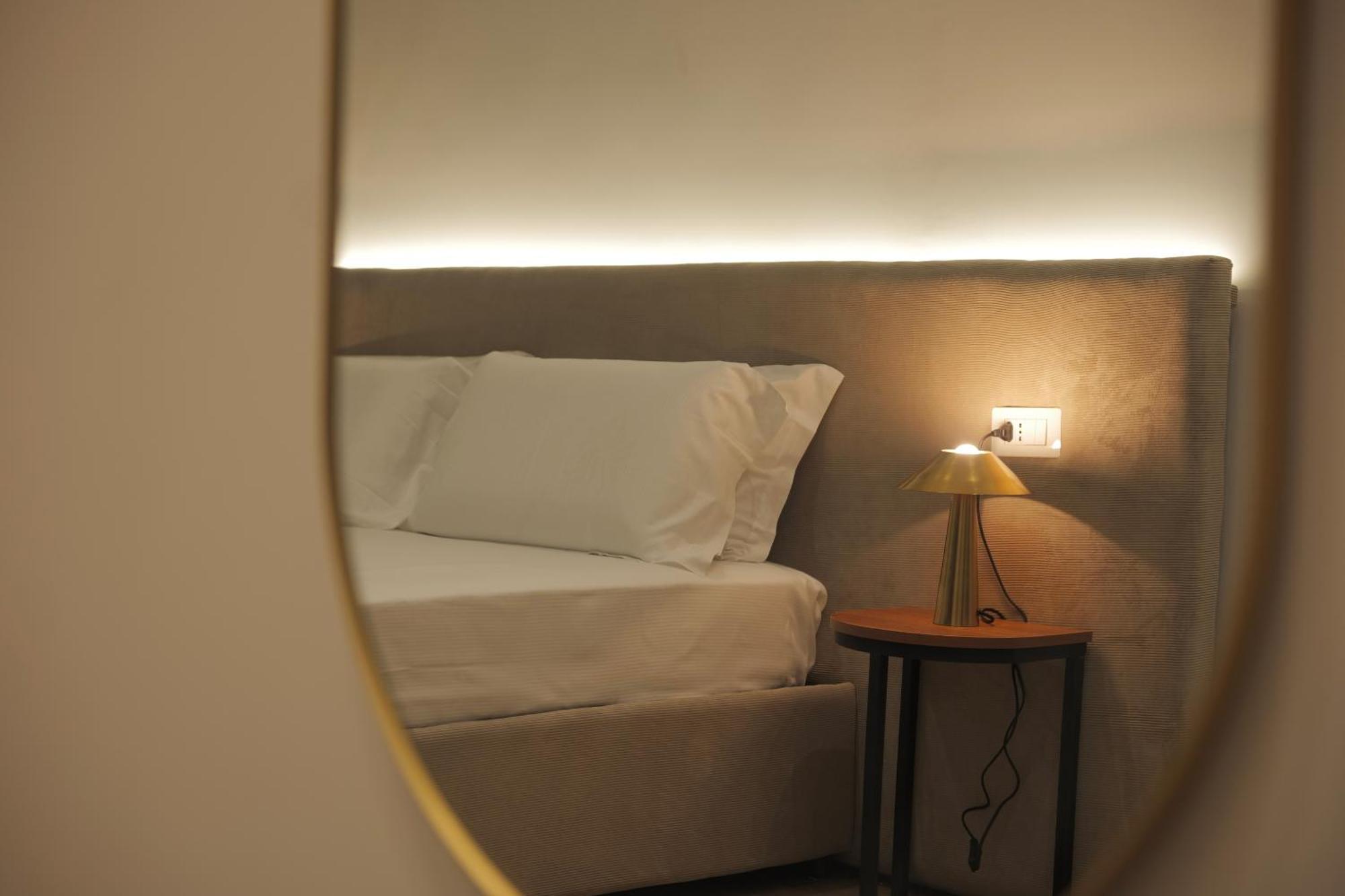Toledo Luxury Rooms - Lr Collection Neapol Zewnętrze zdjęcie