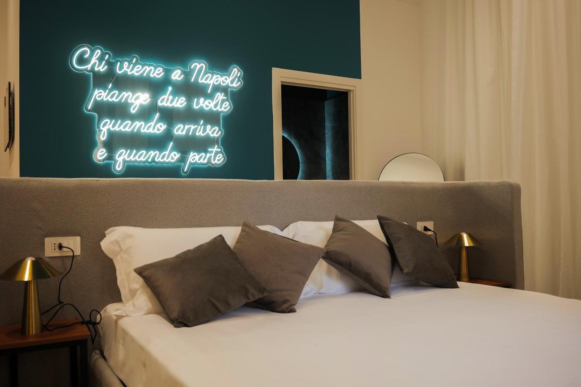 Toledo Luxury Rooms - Lr Collection Neapol Zewnętrze zdjęcie