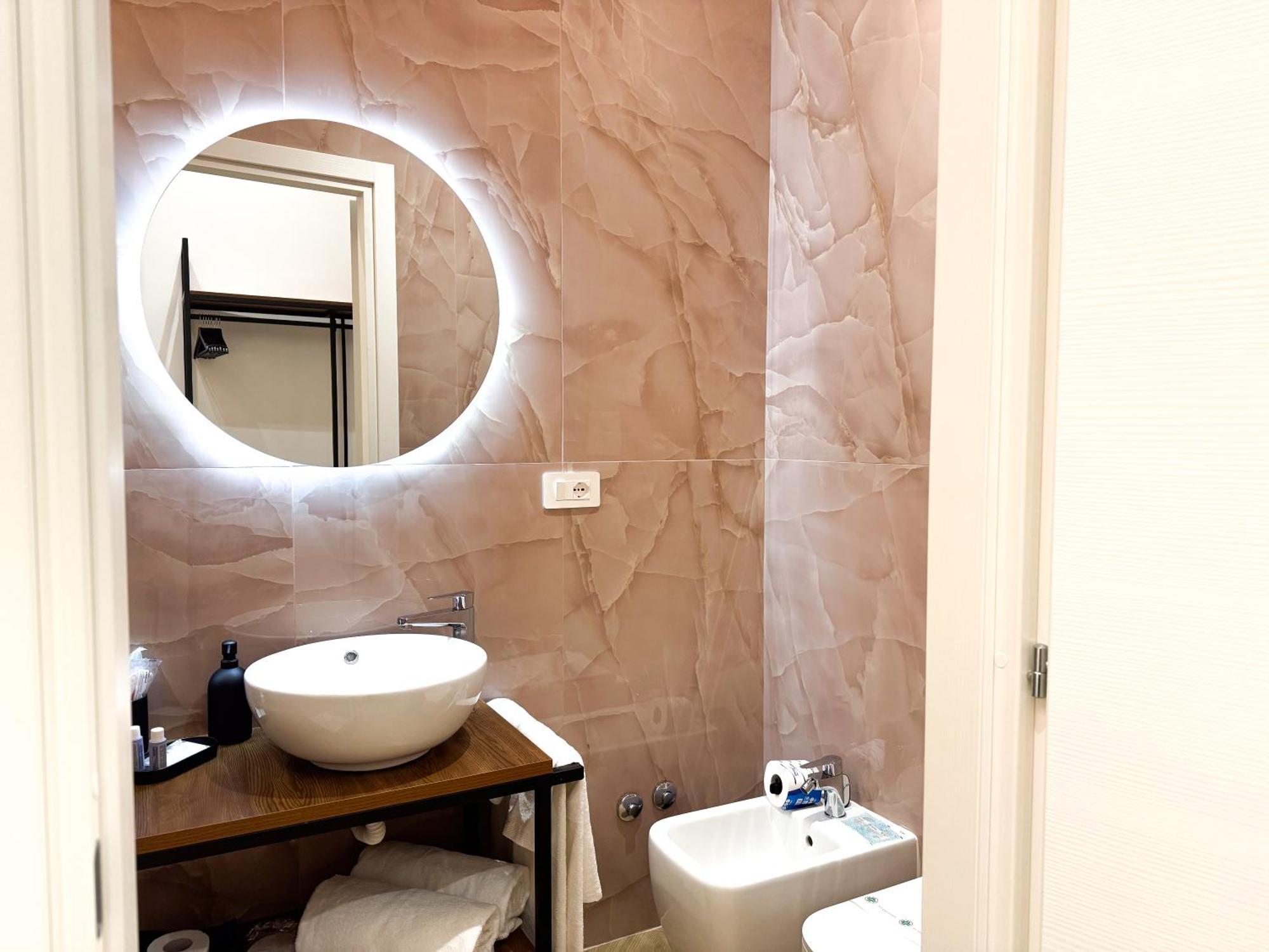 Toledo Luxury Rooms - Lr Collection Neapol Zewnętrze zdjęcie