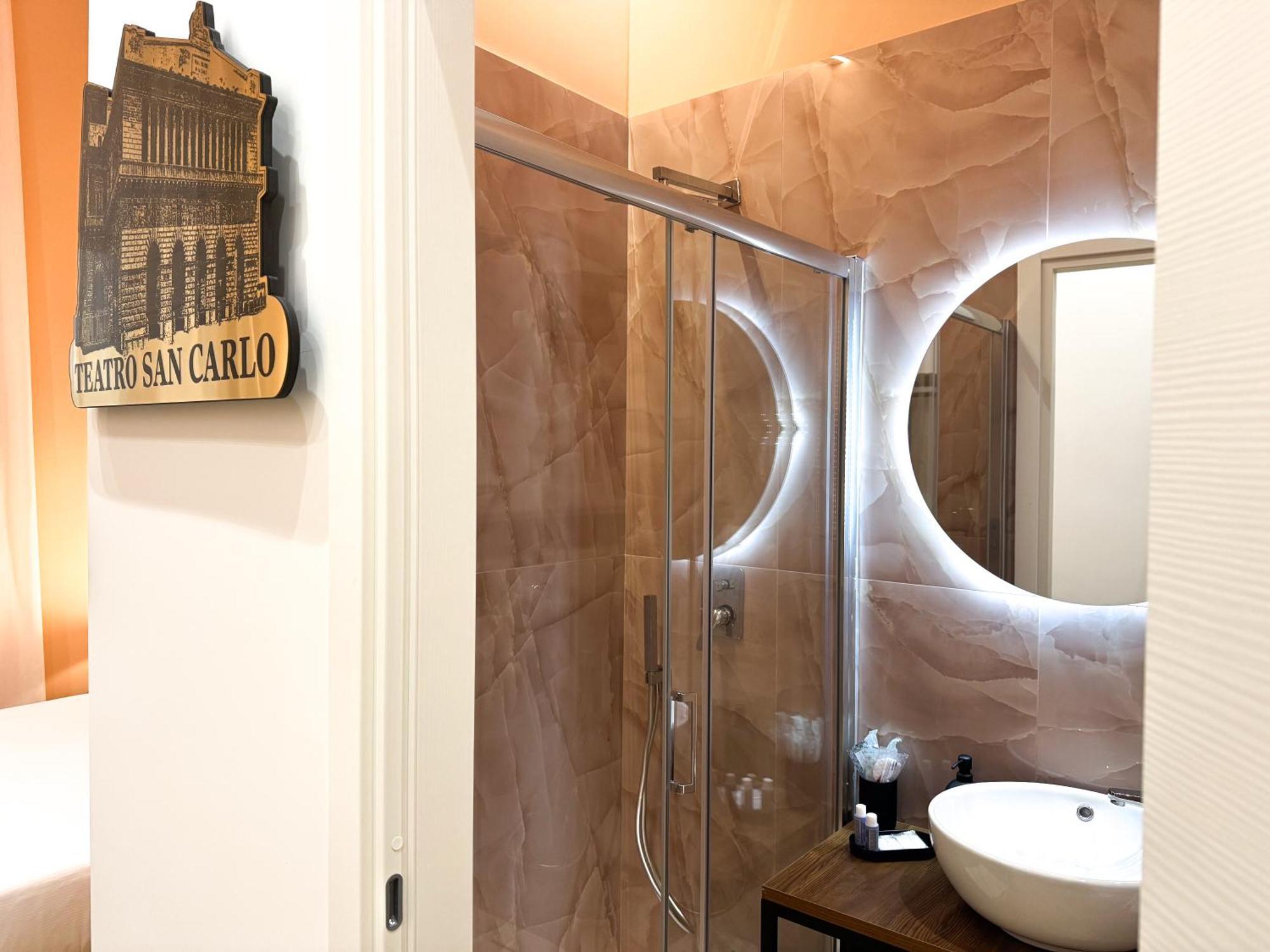 Toledo Luxury Rooms - Lr Collection Neapol Zewnętrze zdjęcie